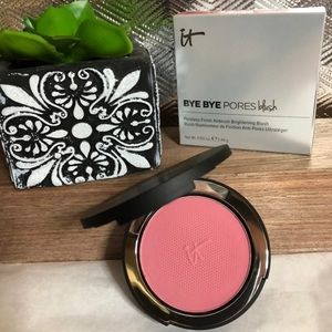 it Cosmetics Bye Bye Pores Airbrush Blush